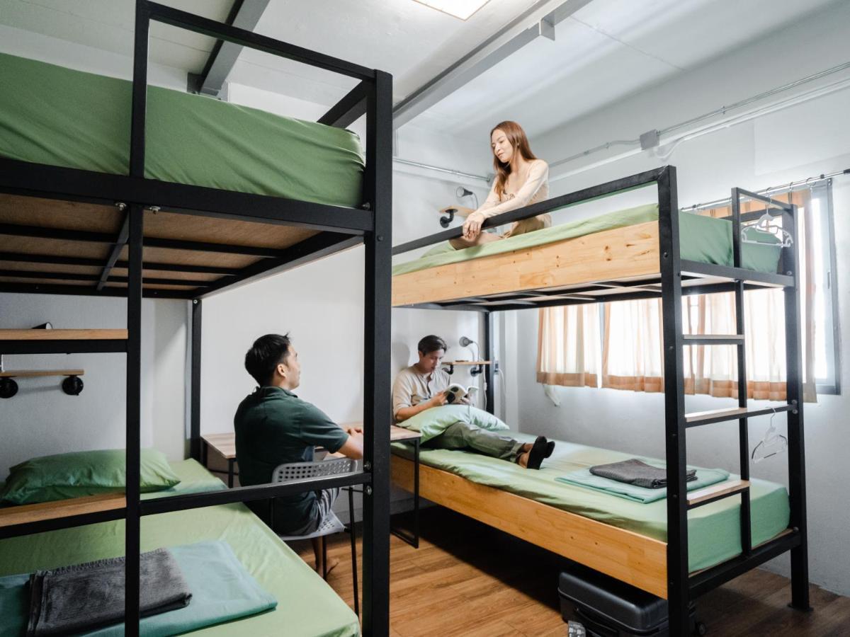 Hybrit Hostel&Cafe Hat Yai Exterior photo