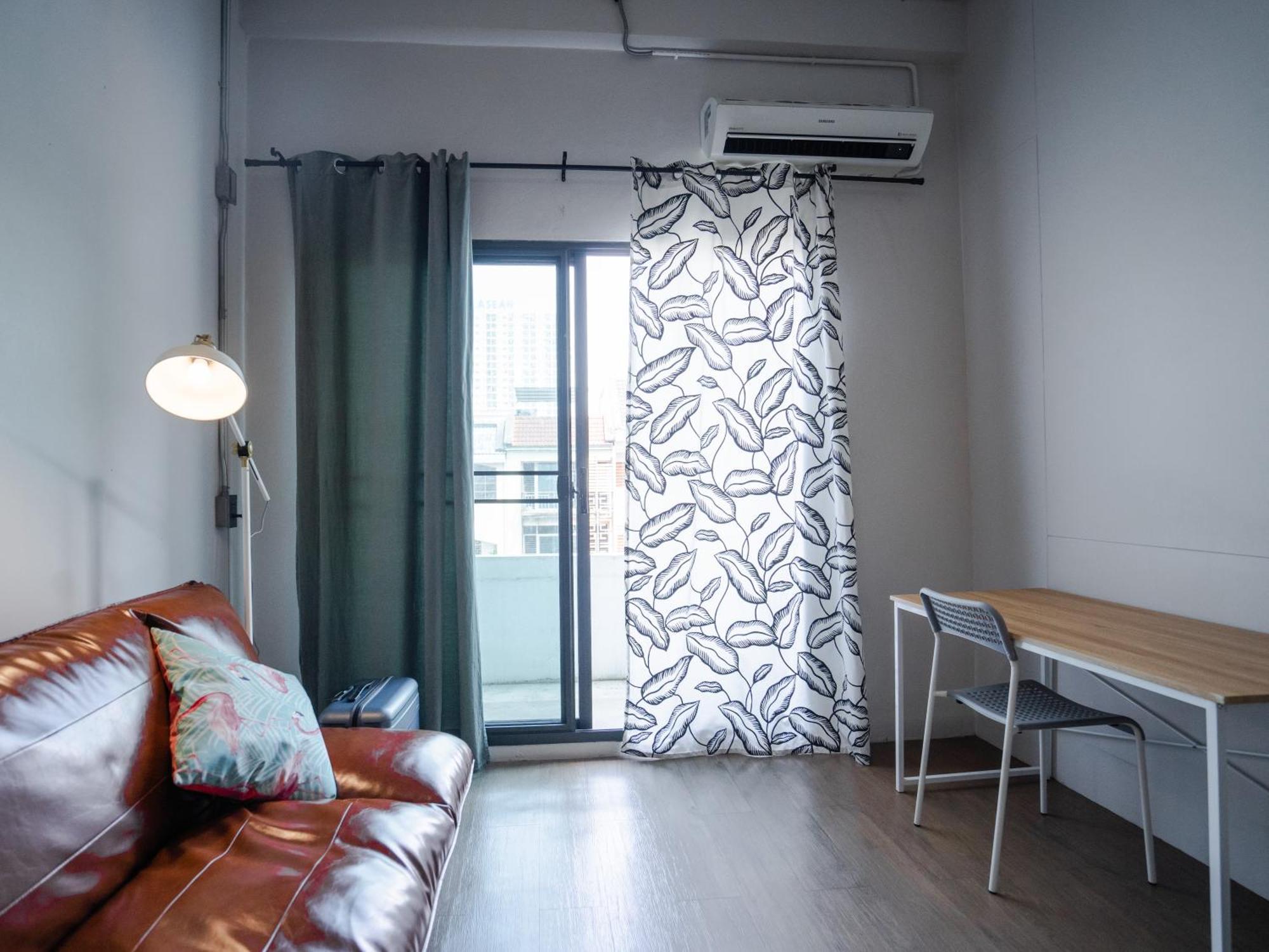 Hybrit Hostel&Cafe Hat Yai Exterior photo