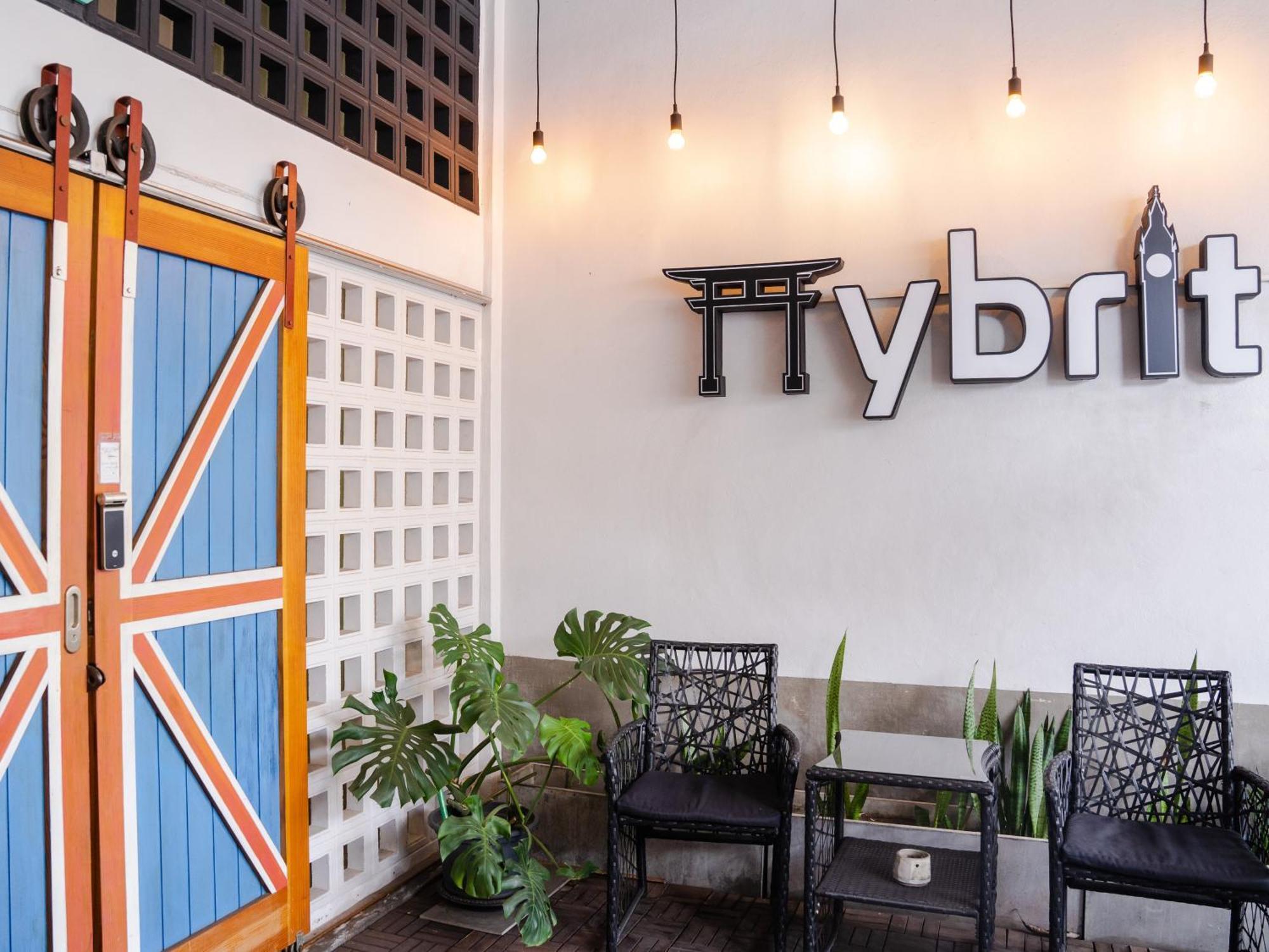 Hybrit Hostel&Cafe Hat Yai Exterior photo